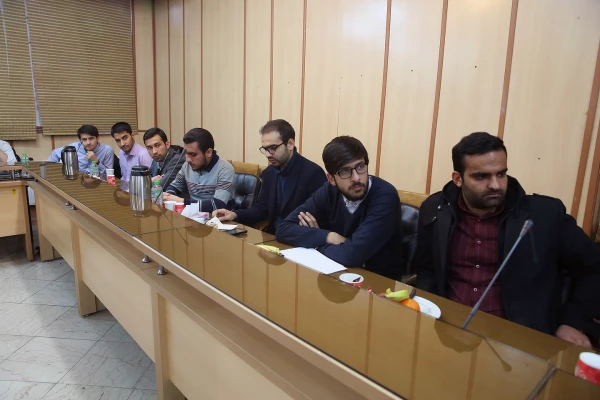 جلسه صمیمیانه بسیج دانشجویی دانشگاه فرهنگیان با جناب آقای دکتر بطحایی، وزیر محترم آموزش و پرورش 4