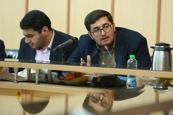 جلسه صمیمیانه بسیج دانشجویی دانشگاه فرهنگیان با جناب آقای دکتر بطحایی، وزیر محترم آموزش و پرورش 6