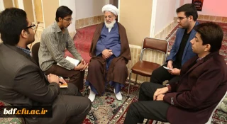 جمعی از مسئولین بسیج دانشجویی دانشگاه فرهنگیان با امام جمعه یزد دیدار کردند