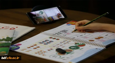 پوشش تحصیلی ۳۲۰ دانش آموز در طرح آموزش مجازی دانشگاه فرهنگیان استان فارس 
