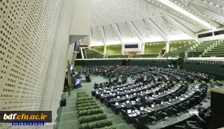 نامه بسیج دانشجویی دانشگاه فرهنگیان مشهد :

طرح «معلم تمام وقت» در حال فرسوده کردن معلم هاست