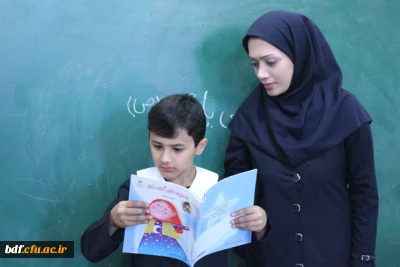 یادداشت معاونت گفتمان سازی و مطالبه گری بسیج دانشجویی دانشگاه فرهنگیان امام خمینی کاشان

دانشجویان علوم تربیتی مدعی عدم صلاحیت دانشجویان فرهنگیان هستند