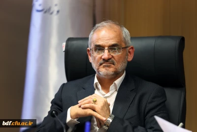 نامه بسیج دانشجویی فرهنگیان گیلان پردیس امام علی  به وزیر آموزش پرورش

با توجه به اظهار وزیر آموزش و پرورش باید بگوییم که فرهنگیان از ارکان وزارتخانه  جنابعالی است