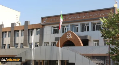 دانشگاه فرهنگیان با حاکمیت تفکراتی که علی رغم جابه جایی های صورت گرفته همچنان باقیست، اصرار به اجرای رویه های سابق و ناکارآمد دارد 