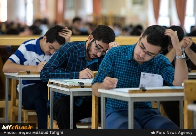 بسیاری از دانش آموزان به دلیل عدم توانایی مالی، نتیجه قابل قبولی در کنکور نمی گیرند/ جزئیات طرح «کتاب من هدیه به تو» در سیستان و بلوچستان