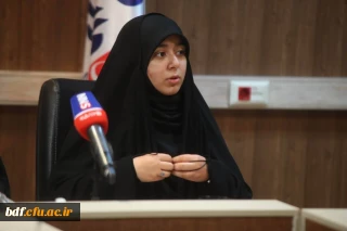 هر کس در جای خود 