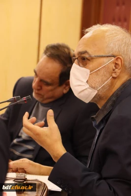 روایت نگاری ابراهیم سحرخیز

نهاد غیررسمی، پدر خوانده ی قدرتمند برای آموزش و پرورش 