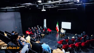 نشست توانمندسازی معاونت هنر و رسانه 

آوینی، روایت گر افق انقلاب اسلامی